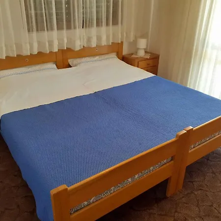 公寓 Two-bedroom In Xvi *